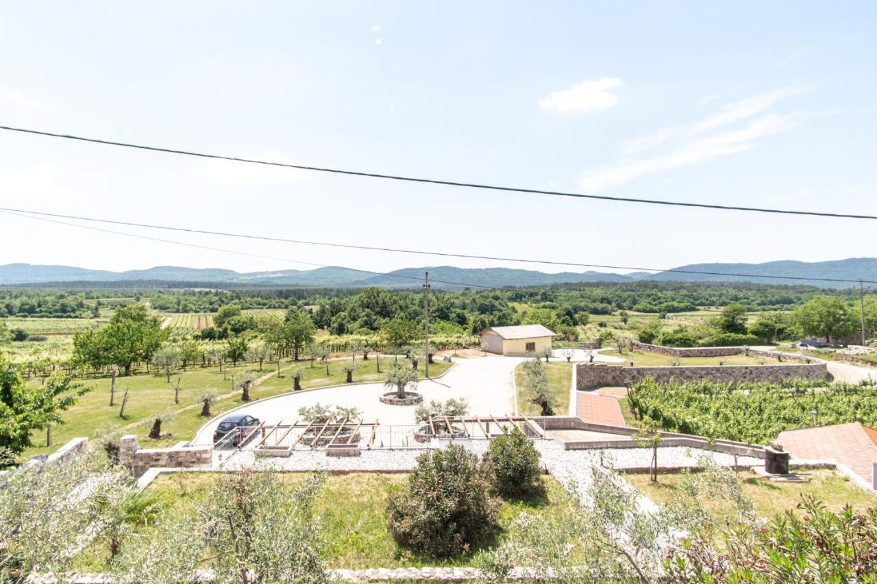 Villa Hermes Art Dutovlje Exterior photo